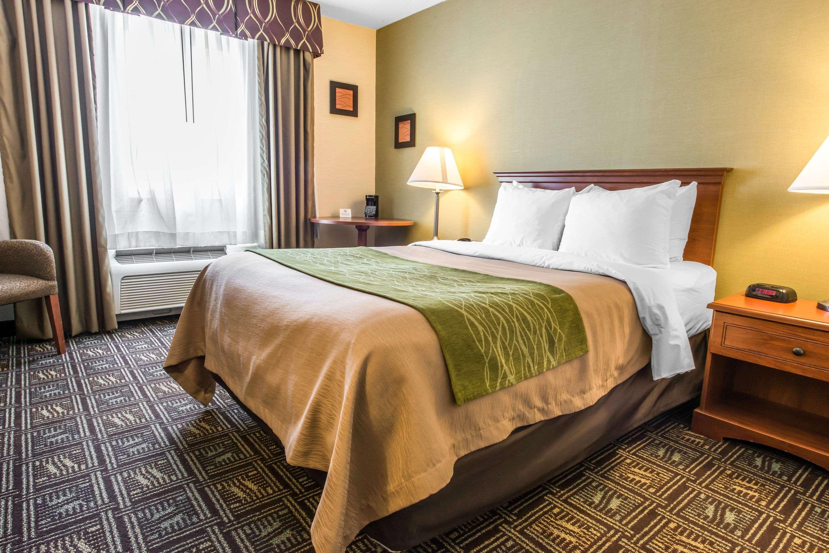 Comfort Inn Weirton Екстер'єр фото