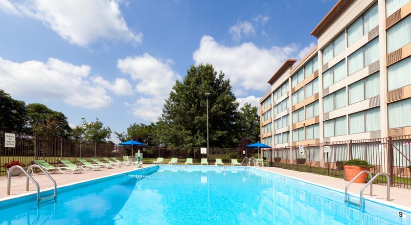 Comfort Inn Weirton Екстер'єр фото
